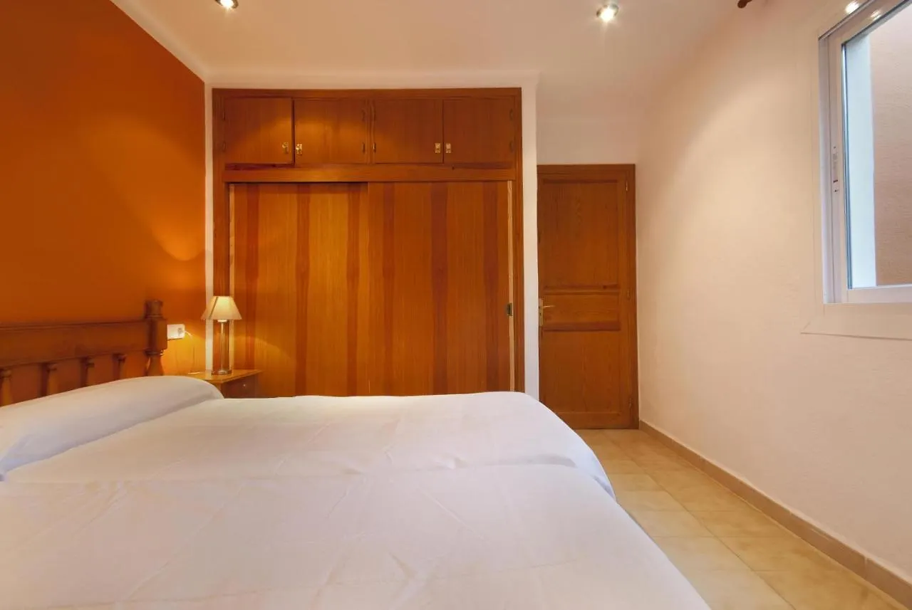Pinos Altos 16 Appartement Cala de Sant Vicenc 0*,  Spanje